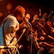 Ken Yokoyamaの90'sパンクカバーツアー開幕!柵なし渋谷CLUB QUATTROで大騒ぎ