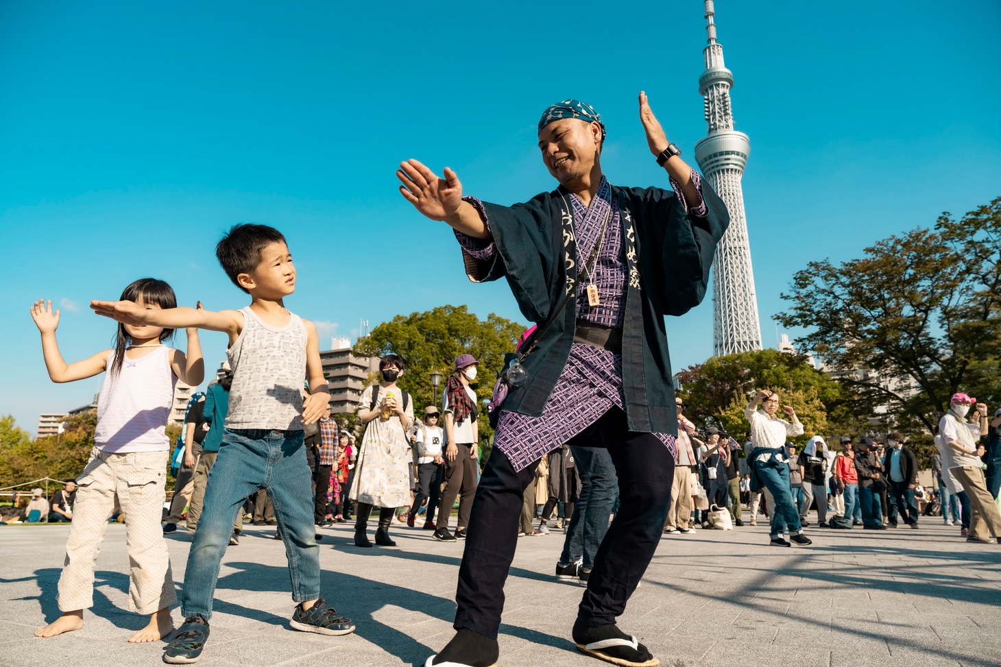 2023年の「すみゆめ踊行列」の様子。（Photo by 427FOTO）