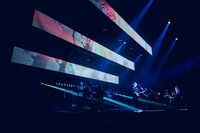 「wacci IROAI Tour 2024」の様子。