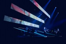 「wacci IROAI Tour 2024」の様子。