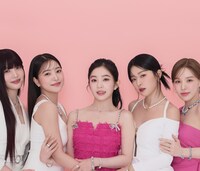 PANDORAのジュエリーを身に着けたRed Velvet。（写真提供：PANDORA Jewelry Japan）