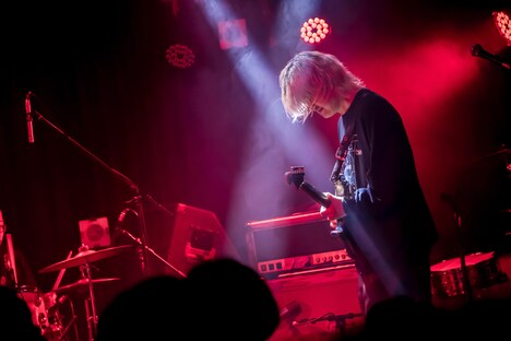 井出竜二（G / Rega）（Photo by TAKASHI KONUMA）