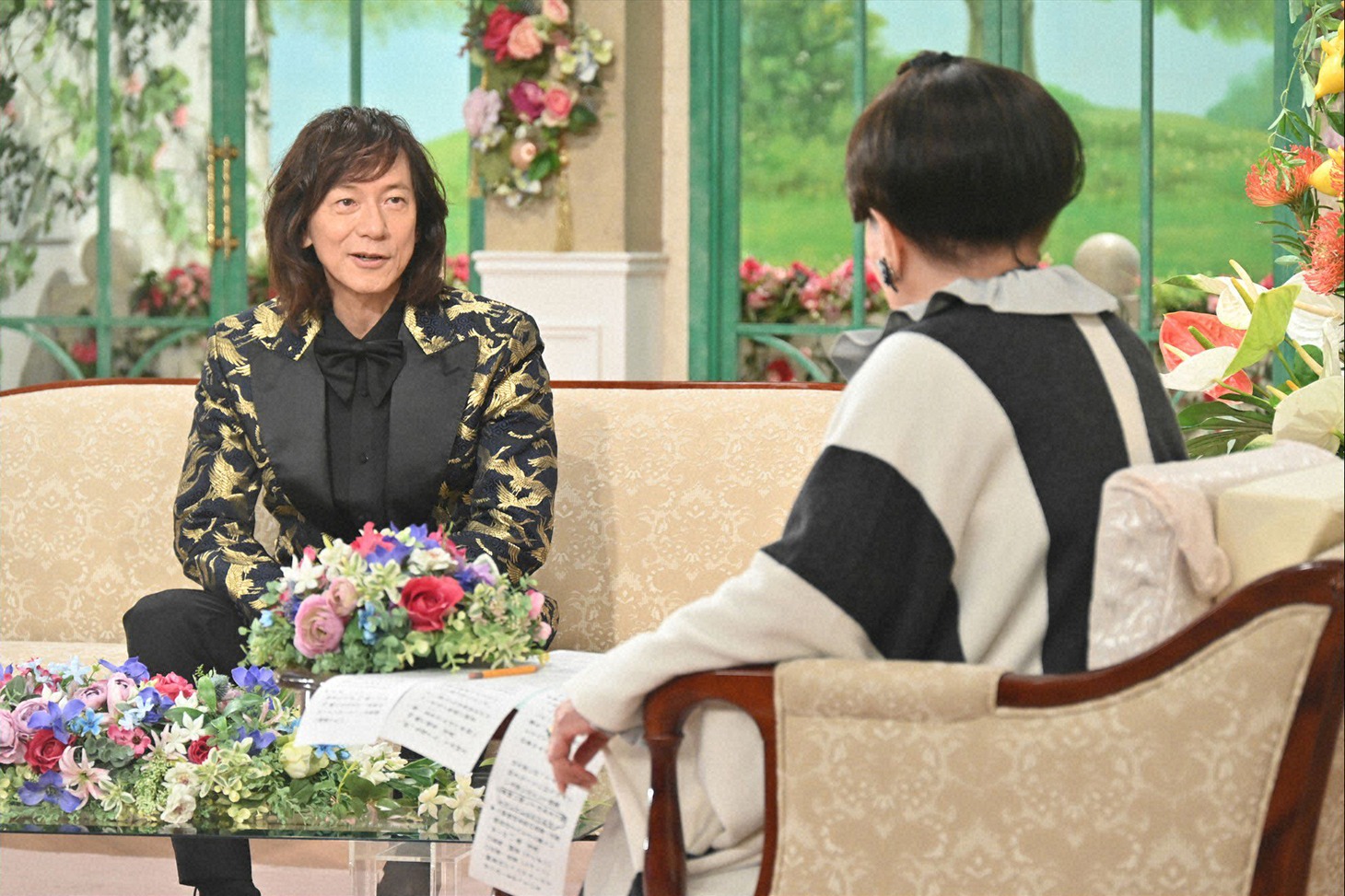 左からダイアモンド☆ユカイ、黒柳徹子。 (c)テレビ朝日