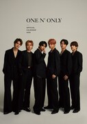「ONE N' ONLY OFFICIAL CALENDER 2025」表紙(c)SDP
