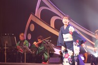 10月27日に兵庫・アクリエひめじ（姫路市文化コンベンションセンター）で「丘みどりコンサート2024 ～演魅Vol.5～」を開催した丘みどり。