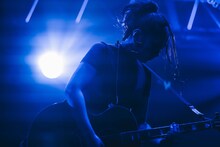 阿部真央（撮影：ハヤシマコ）