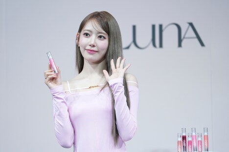 SAKURA（LE SSERAFIM）