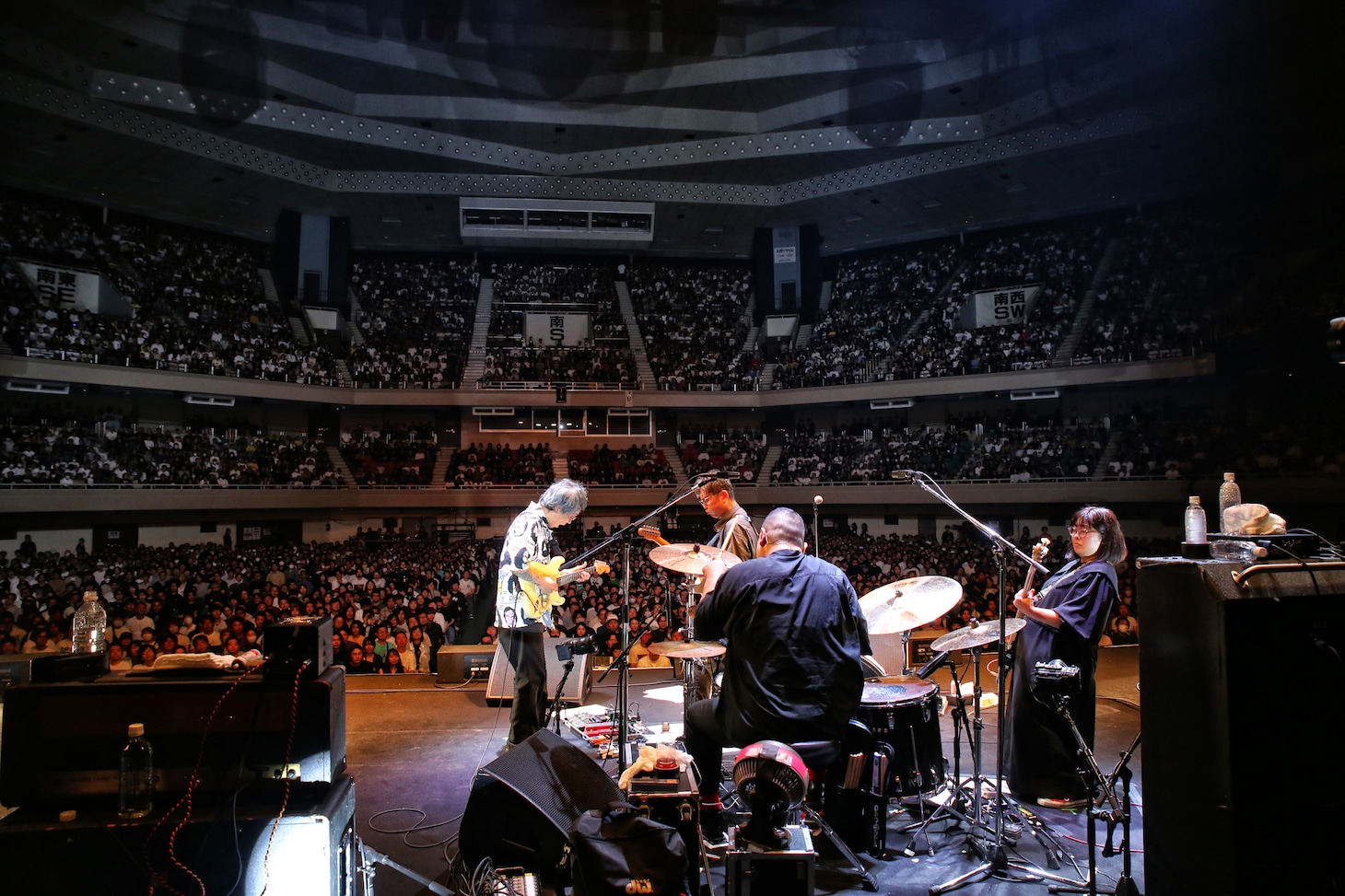 ZAZEN BOYS（撮影：菊池茂夫）