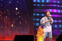 氷川きよし (c)KIIZNA