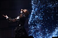 氷川きよし (c)KIIZNA