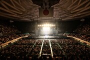「ZAZEN BOYS MATSURI SESSION」日本武道館公演の様子。（撮影：菊池茂夫）