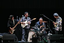 ZAZEN BOYS（撮影：菊池茂夫）