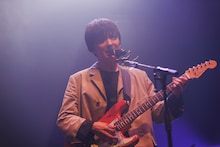 斎藤宏介（Vo, G）（Photo by Viola Kam［V'z Twinkle］）