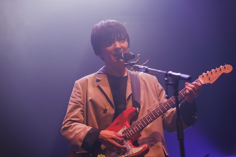 斎藤宏介（Vo, G）（Photo by Viola Kam［V'z Twinkle］）