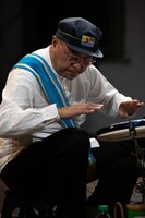 ASA-CHANG＆巡礼ニューヨーク公演の様子。（Courtesy of ISSUE Project Room. Photography by Aaron Rosenblum.）