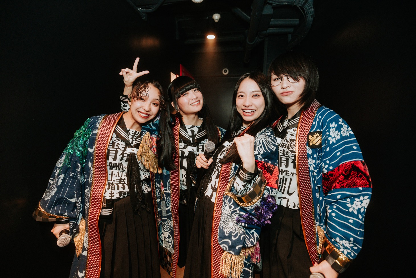 新しい学校のリーダーズのWOWOW特番キービジュアル（Photo by Lindsey Blane）