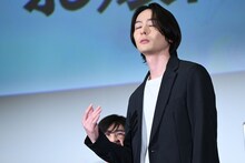 高松アロハを“降ろす”犬飼貴丈。