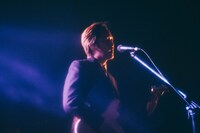 柳瀬二郎（Vo, G / betcover!!）（Photo by Kana Tarumi）