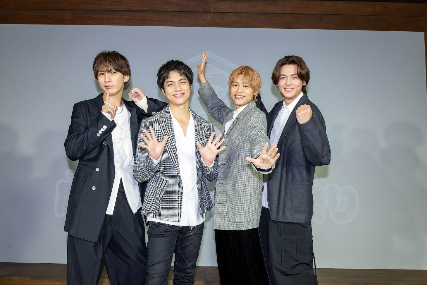 取材会に出席した藤井流星、重岡大毅、中間淳太、小瀧望。