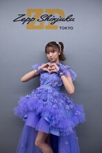 歌舞伎町にやって来た星名美怜。