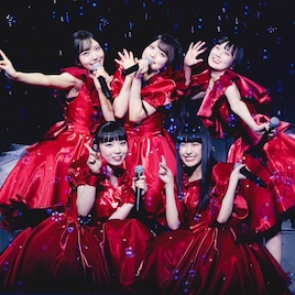 Adoプロデュースアイドル・ファントムシータが武道館で初ワンマン「恐ろしく美しい世界を楽しんで」