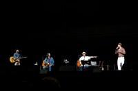 「ひとり股旅スペシャル＠両国国技館」の様子。