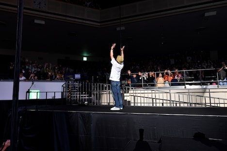 去り際の奥田民生。