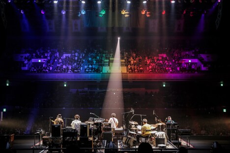 「GOZ LIVE AT RYOGOKU KOKUGIKAN」の様子。