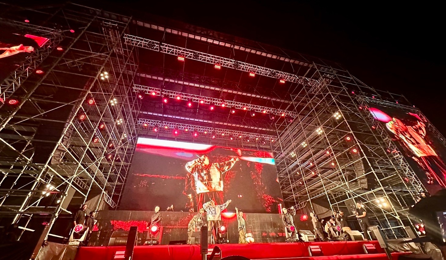 再集結したBAD HOP。