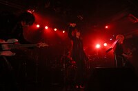 MORRIE（DEAD END、CREATURE CREATURE）、Jun（Valentine D.C.）、TAIJI FUJIMOTO（ex. D.T.R）。（写真提供：Heath project）