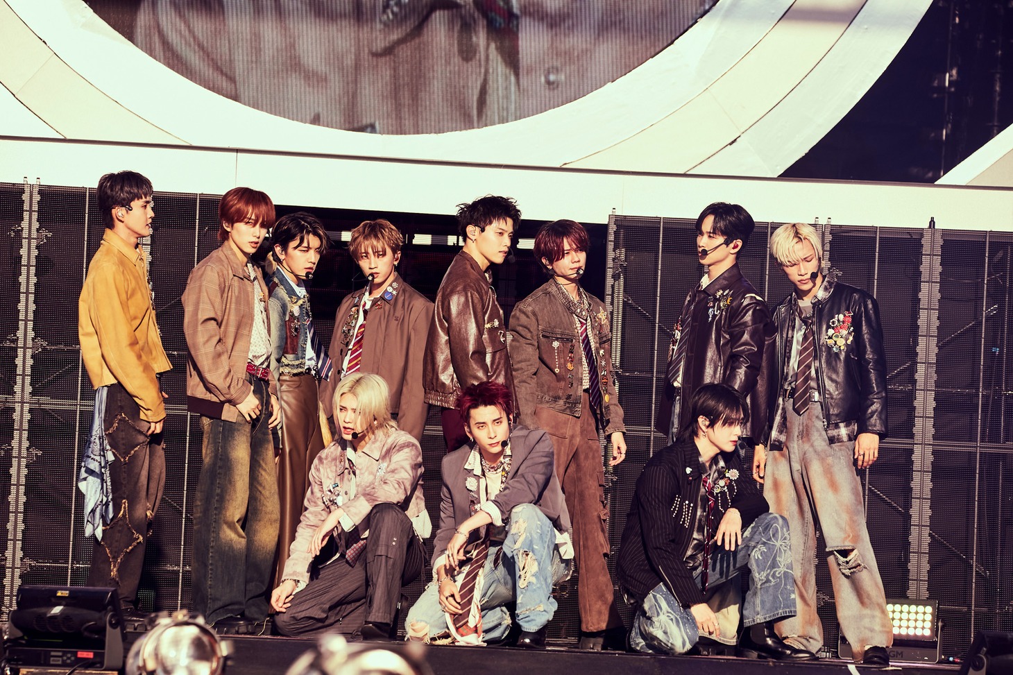 INI (c)LAPONE Entertainment