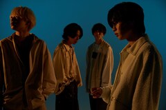 神はサイコロを振らない、初期を象徴する「秋明菊」“Reproduce”して配信