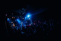 Am Ampの愛知・今池GROW公演の様子。