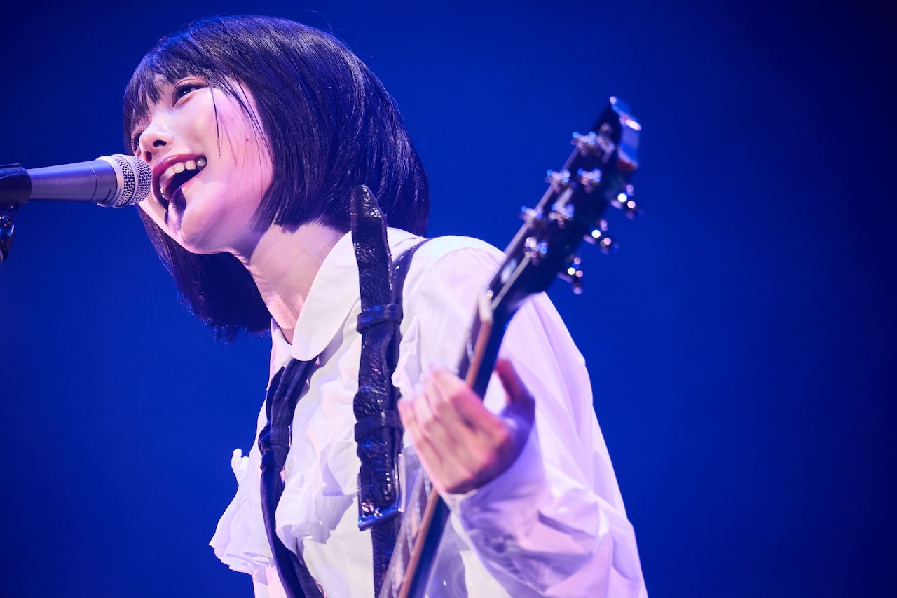 「I'sが死ぬときまで生きててくれてありがとう」あの率いるパンクバンドが熱狂の中で終焉