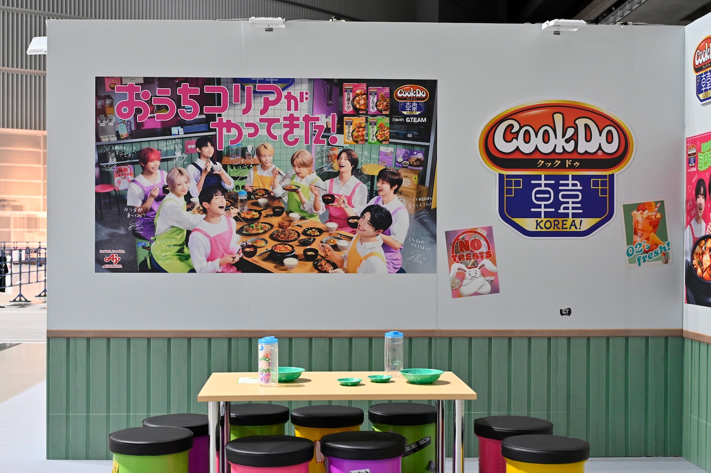「SBS INKIGAYO LIVE in TOKYO」出店ブースの様子。