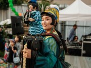 チャラン・ポ・ランタン「秋のブタ音楽祭2024 ～空き地deランタンサーカス～」の様子。（撮影：なかむらしんたろう）