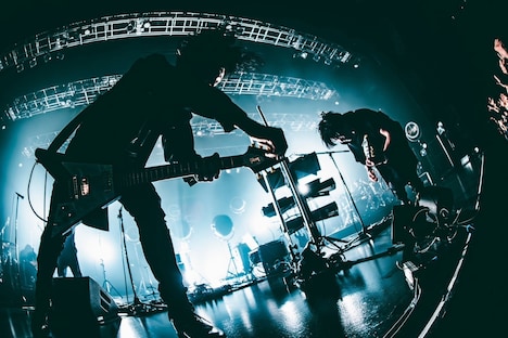 THE SPELLBOUND「BIG LOVE TOUR Vol.2 2024 -Voyager-」東京・EX THEATER ROPPONGI公演の様子。(撮影:タカギユウスケ)