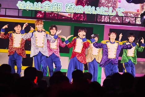 THE SUPER FRUIT（撮影：上溝恭香）