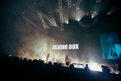 「WurtS LIVE AT BUDOKAN」の様子。（撮影：小杉歩）