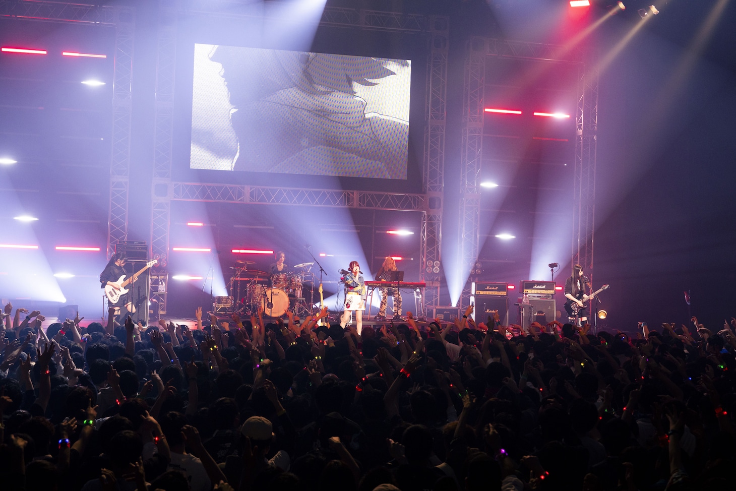 「トゲナシトゲアリ 3rd ONE-MAN LIVE “咆哮の奏”」の様子。（撮影：キセキミチコ）