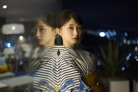 辻野かなみ(超ときめき♡宣伝部)1st写真集「Kanami Tsujino」より、新たな先行カット。