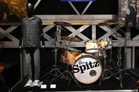 「SPITZ JAMBOREE TOUR '23-'24 "HIMITSU STUDIO"」ステージ再現ブース