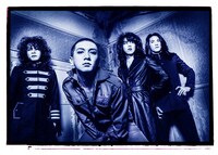 「jaguar hard pain 1944-1994」発売当時のTHE YELLOW MONKEY。(c)MITCH IKEDA