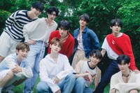 ZEROBASEONE (c)WAKEONE