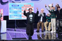 DXTEENとMAZZELのスペシャルトークの様子。（写真提供：NHK）