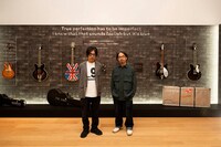 岸田繁（くるり）と後藤正文（ASIAN KUNG-FU GENERATION）。