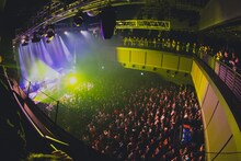 「Laura day romance tour 2024 crash landing」最終公演の様子。（Photo by SHOTARO）