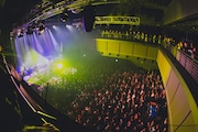 「Laura day romance tour 2024 crash landing」最終公演の様子。(Photo by SHOTARO)