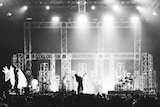 PEOPLE 1(撮影:釘野孝宏)