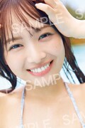 濱岸ひより（日向坂46）1st写真集「もしも」特典ポストカード（丸善ジュンク堂書店）（撮影：三宮幹史［TRIVAL］）